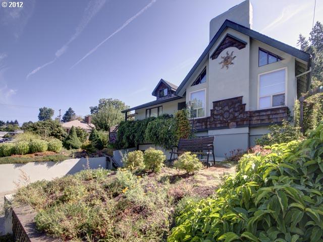 Portland OR Home for Sale built 1984