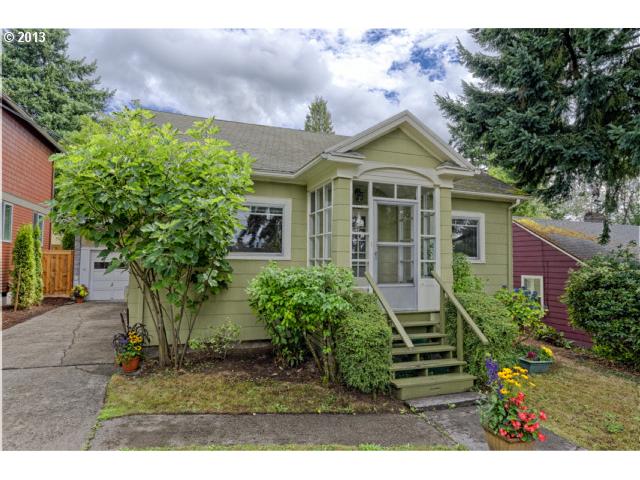 7246 SW 32ND AVE (1 of 16)