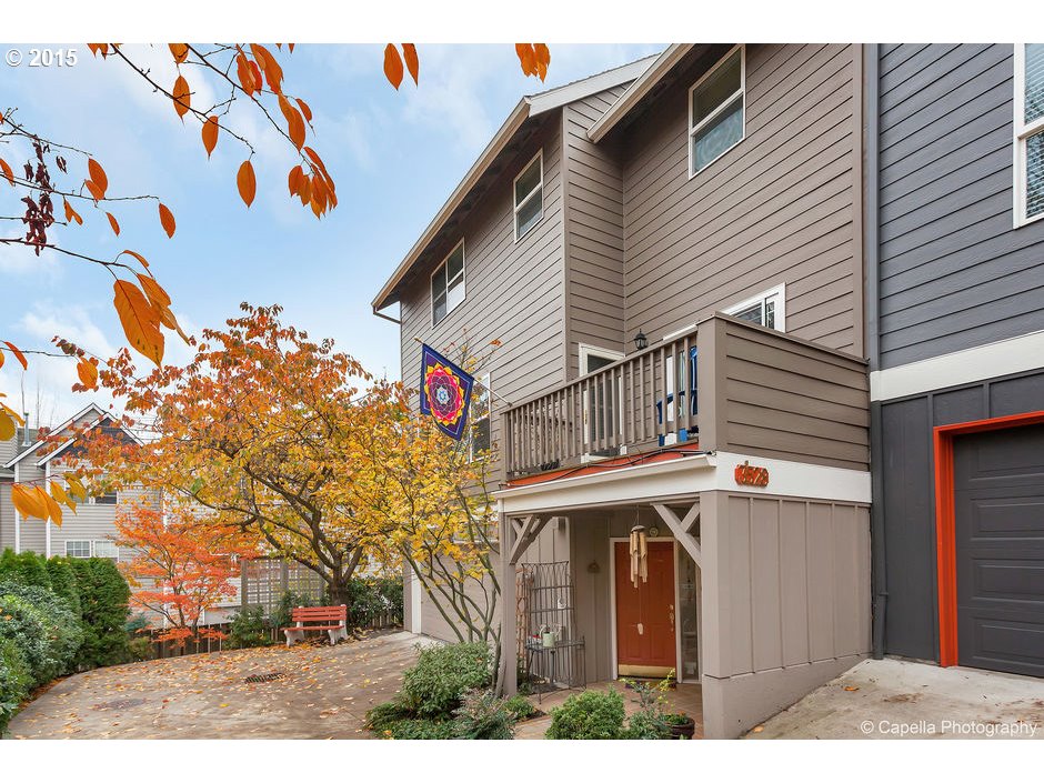 $519,000 - 3Br/3Ba - for Sale in Lair Hill/corbett, Portland