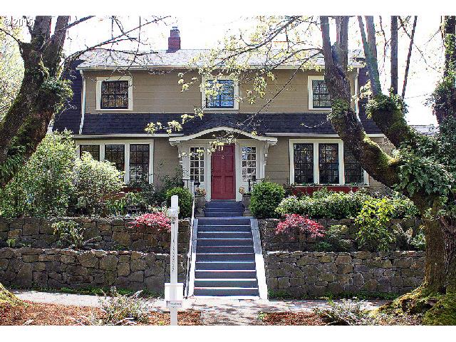 1330 KNOTT ST NE Portland, Oregon Open house Sat 12-2. Irvington Classic high above the street looking out on garden & tree lined street!Awesome floor plan-Sunny+Bright-Big living room-Lots of windows-Fireplace-Hardwoods-French doors open to porch. Remodeled kitchen w/gas range & granite counters.Formal dining room open to Sunporch & private yard w/awesome brick patio-grass-berries. 3 bedrooms+ bath upstairs w/landing-Big usable high ceiling basement-4th bd no egress