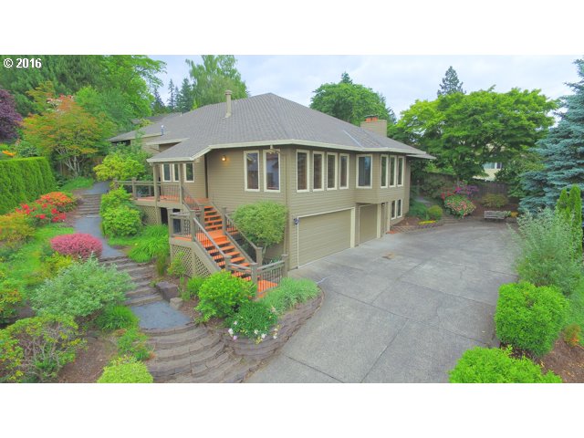 $699,900 - 4Br/4Ba - for Sale in Lake Oswego