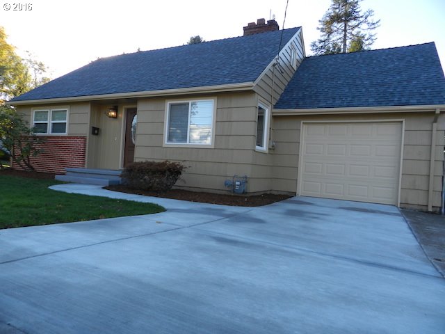 $419,000 - 4Br/3Ba - for Sale in Hazelwood, Portland