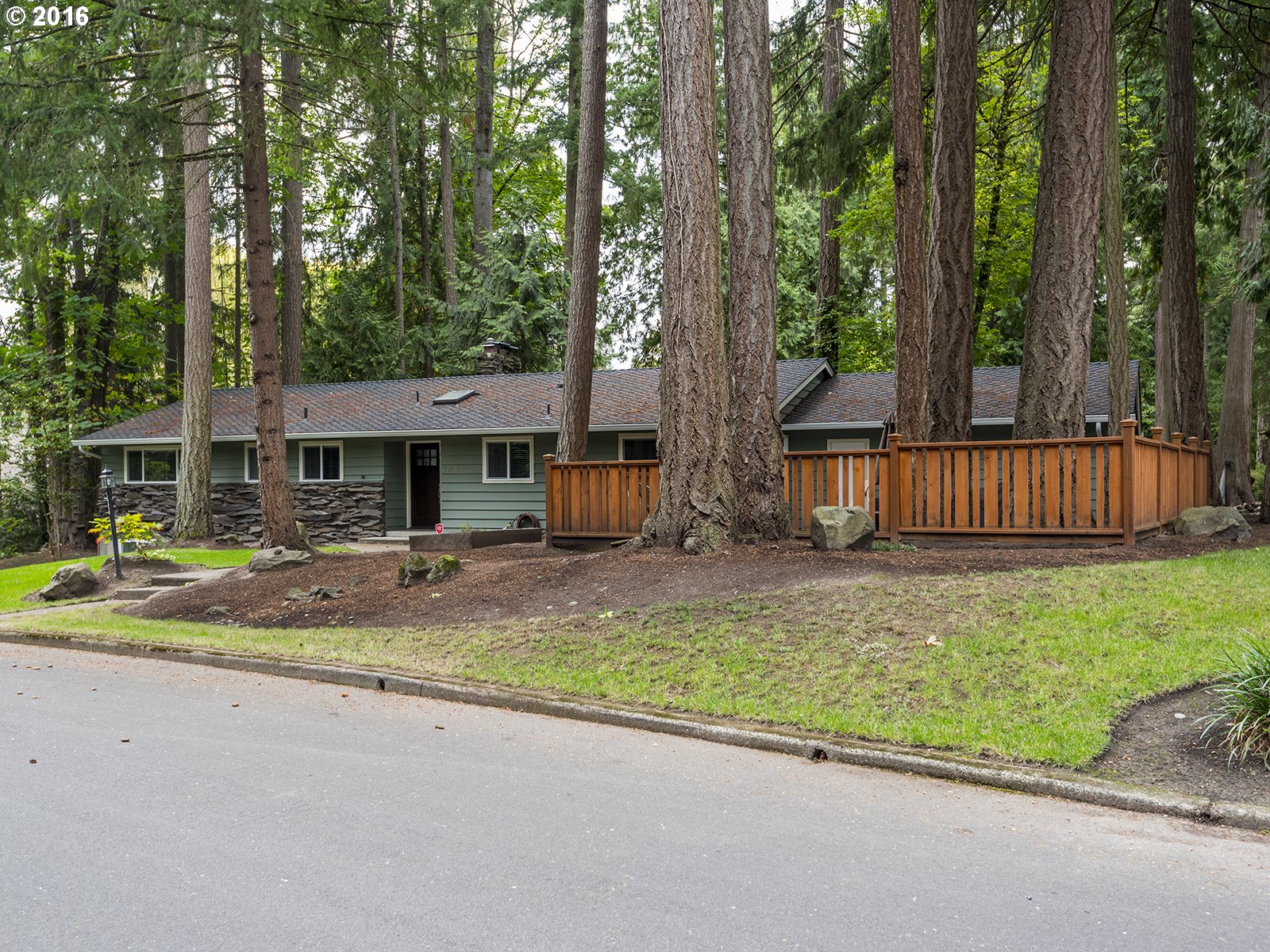 $539,000 - 5Br/3Ba - for Sale in Pheasant Park, Aloha