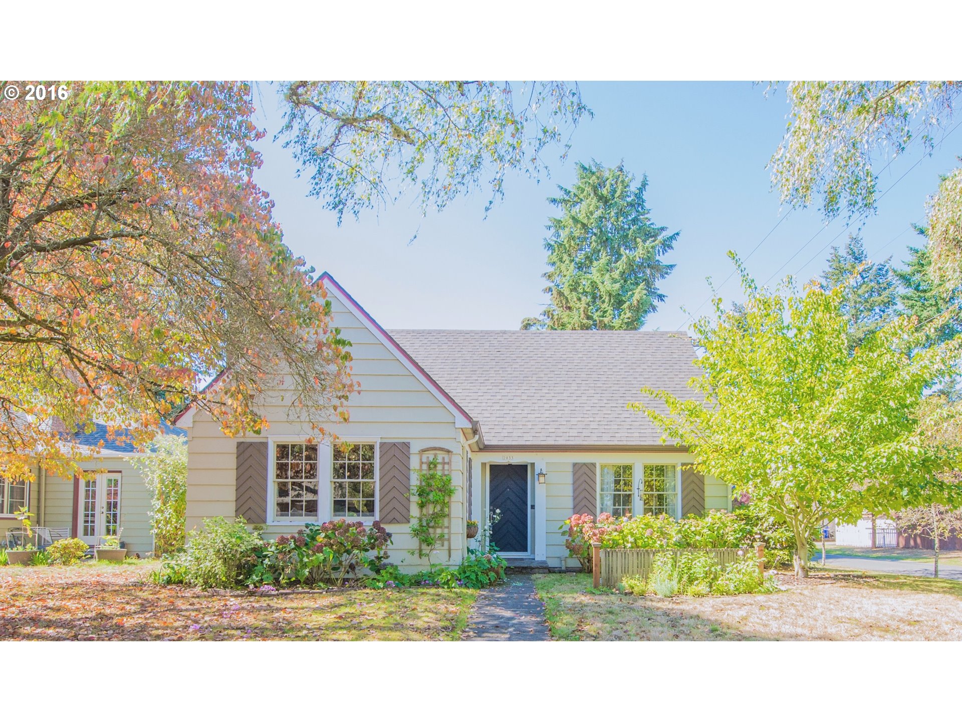$475,000 - 3Br/2Ba - for Sale in Rose City Park, Portland