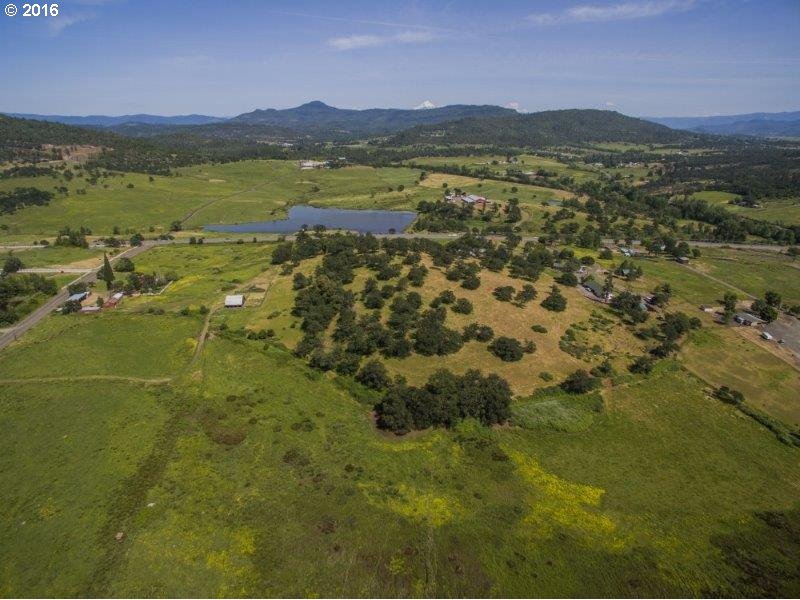 eagle point Oregon Homes for Sale