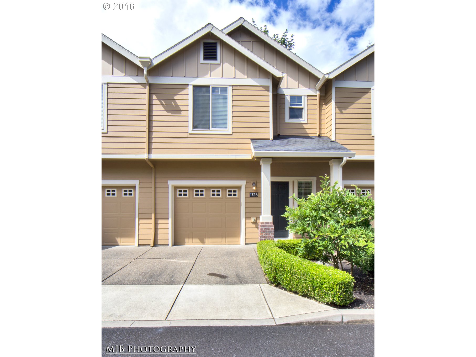 $264,900 - 3Br/3Ba - for Sale in Willamette, West Linn