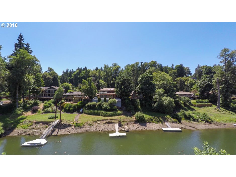 $1,600,000 - 5Br/3Ba - for Sale in Willamette River Front, West Linn