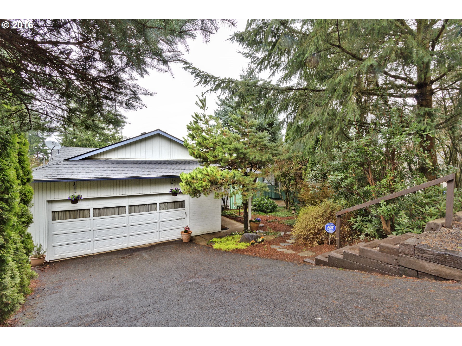$399,500 - 3Br/2Ba - for Sale in West Portland Park, Portland