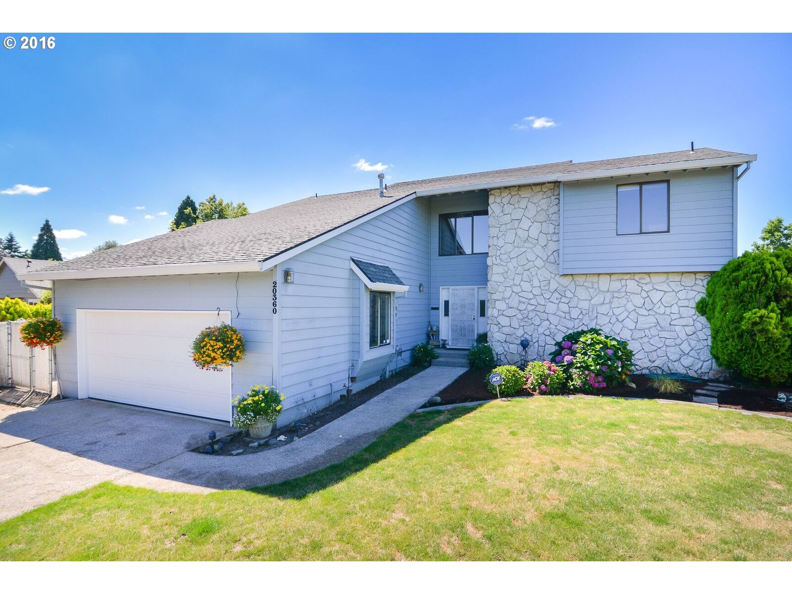 $350,000 - 3Br/3Ba - for Sale in Hazeldale, Beaverton