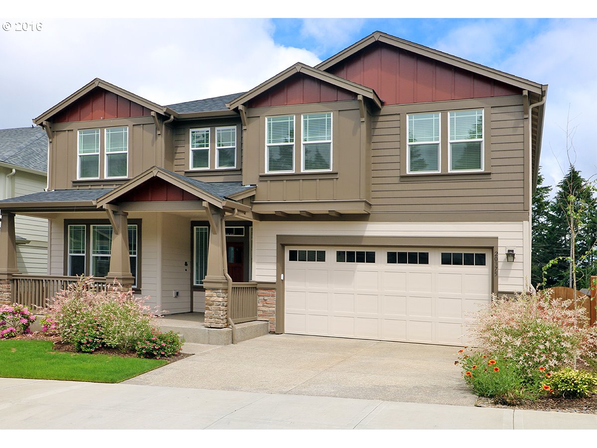 20375 OCTAVIA LN SW Beaverton, Oregon Gorgeous Like new w/multiple upgrades Craftsman Style home on Cooper Mountain w/panoramic territorial view! Spectacular Great Room w/wall of windows overlooking view-Wood floors-Wainscotting-Boxed beams & fireplace. Gourmet Kitchen w/granite counters-Gas range-Large island w/eat bar-Stainless appliances & pantry-Den w/french doors. Master suite w/soak tub-dbl shower.New Cooper Mt High School 2017