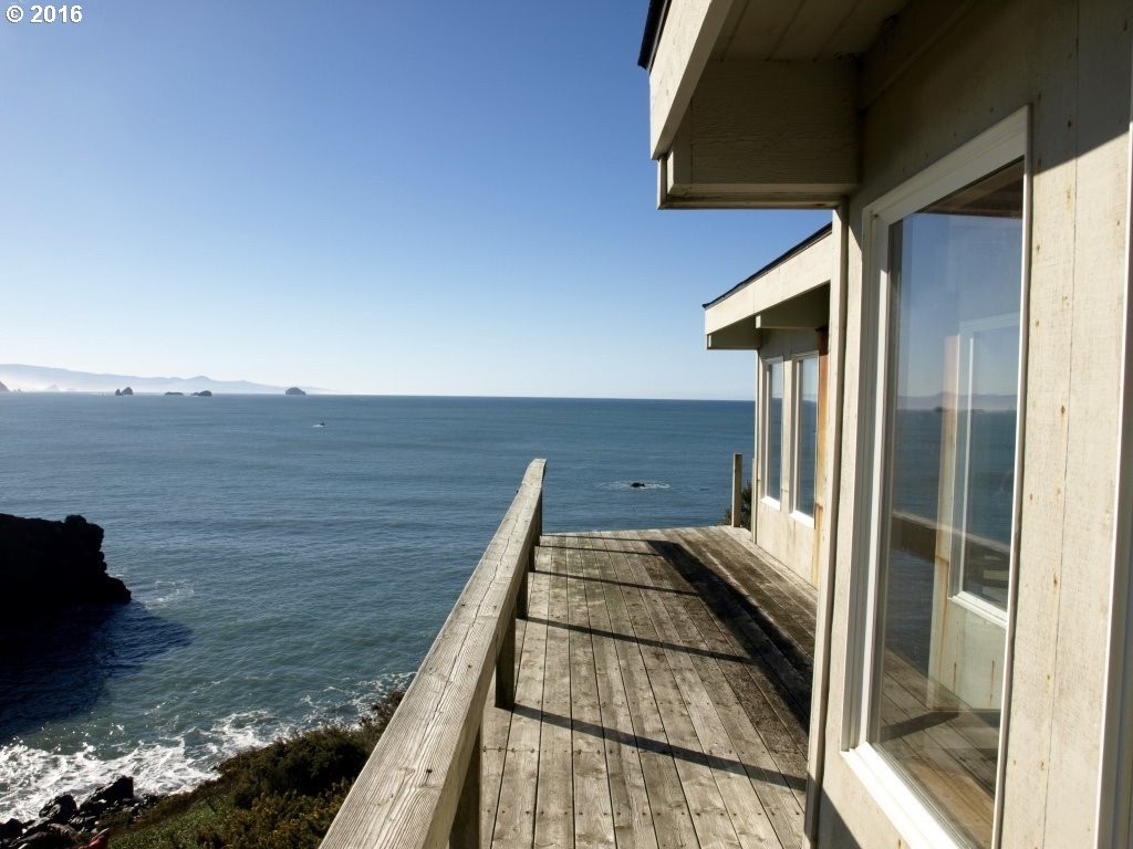 Bandon Oregon Real Estate • Gold Coast Properties, Inc. Bandon Real
