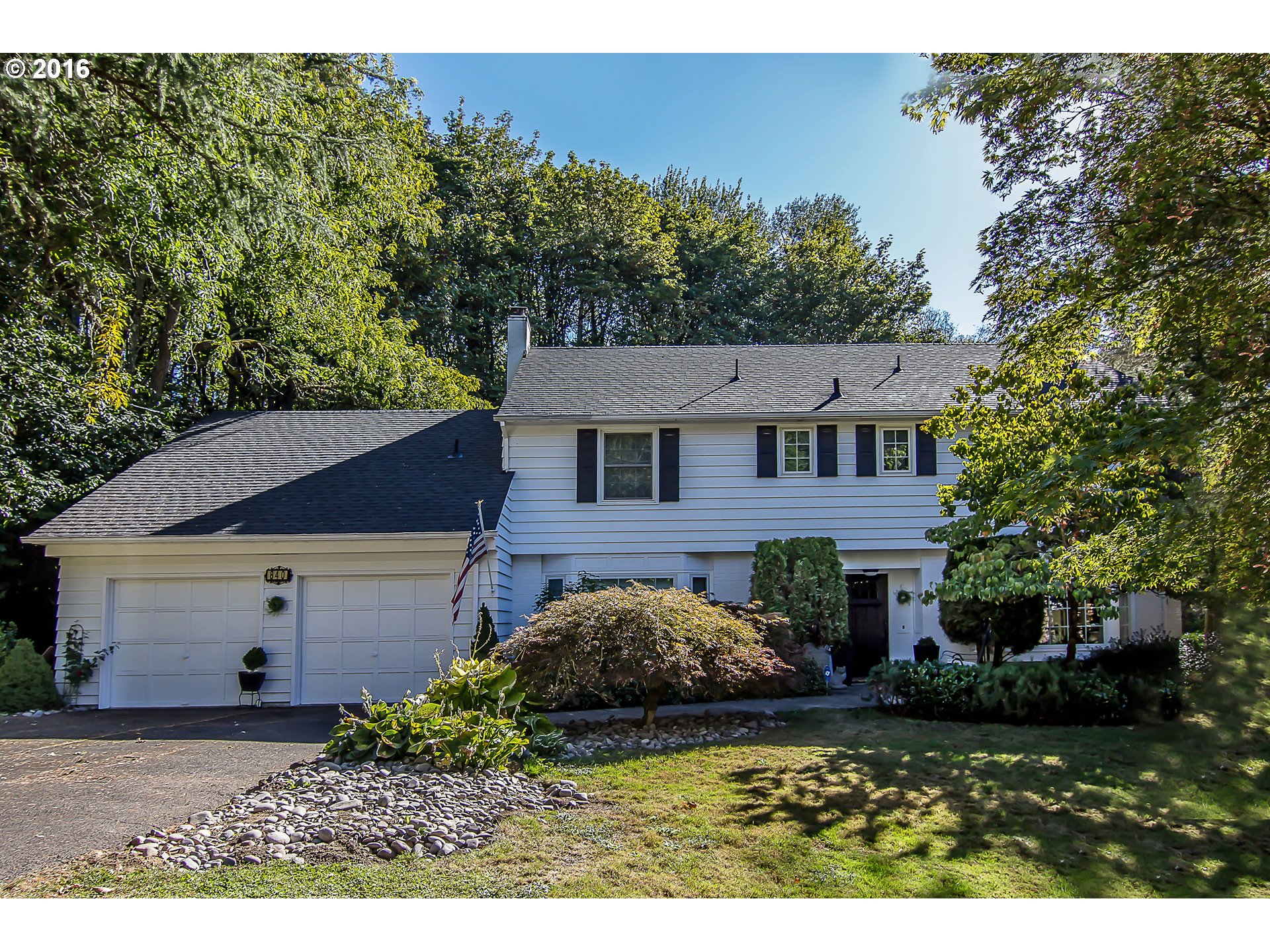 $799,900 - 4Br/4Ba - for Sale in Forest Highlands, Lake Oswego