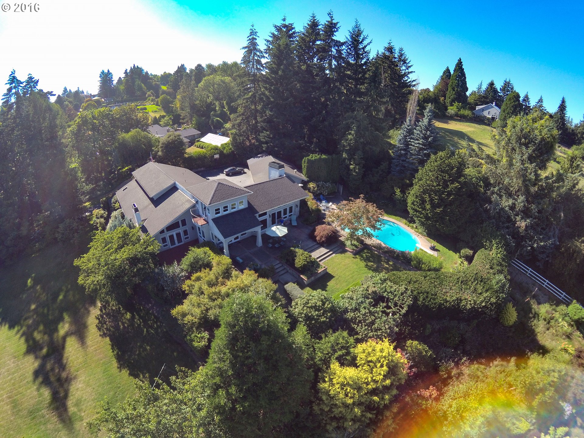 $1,695,000 - 4Br/4Ba - for Sale in Pink Horse Acres, Lake Oswego