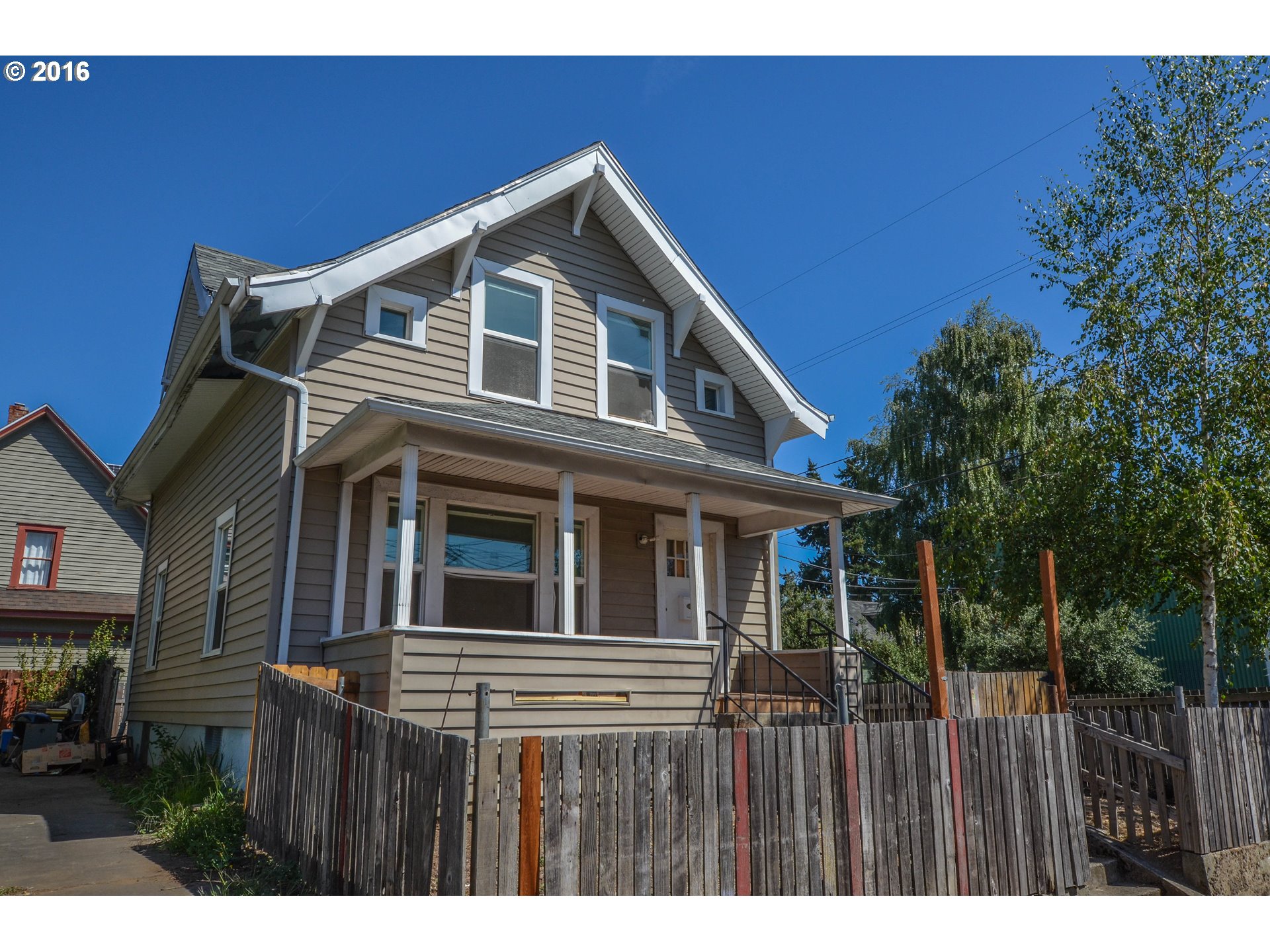 $499,900 - 3Br/1Ba - for Sale in Portland