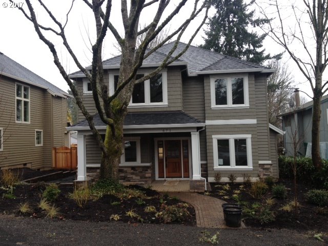 $1,178,000 - 4Br/3Ba - for Sale in First Addition, Lake Oswego