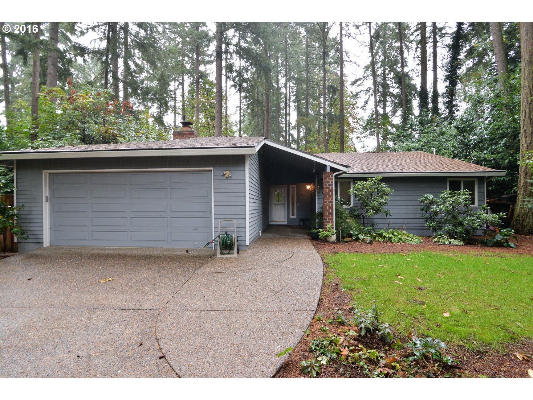 $579,000 - 3Br/2Ba - for Sale in Lake Grove, Lake Oswego