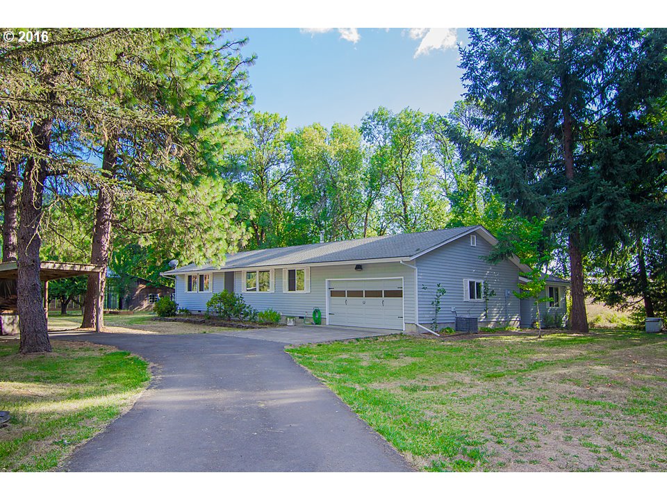 1398 TENMILE VALLEY RD (1 of 32)