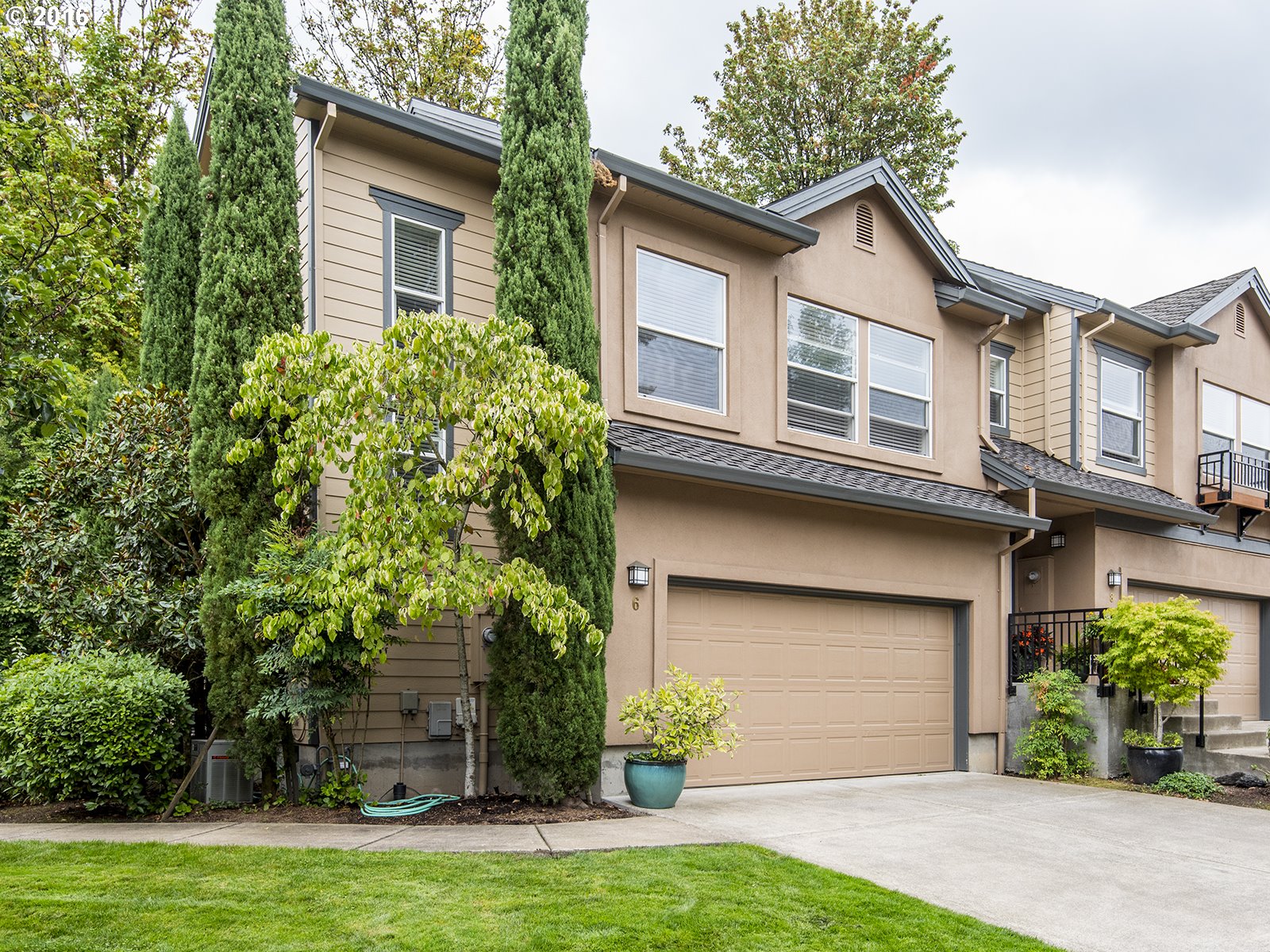 $399,000 - 2Br/3Ba - for Sale in Lake Oswego