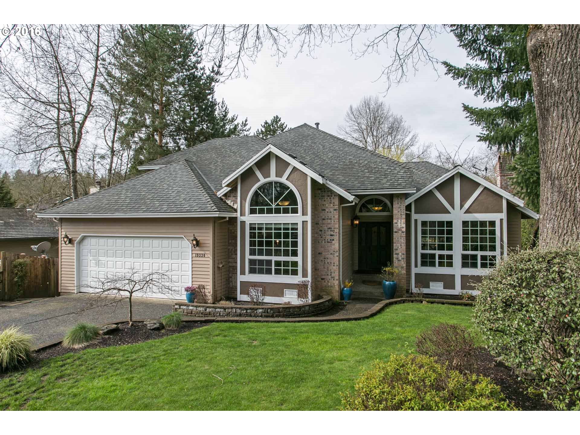 $775,000 - 4Br/4Ba - for Sale in River Run, Lake Oswego