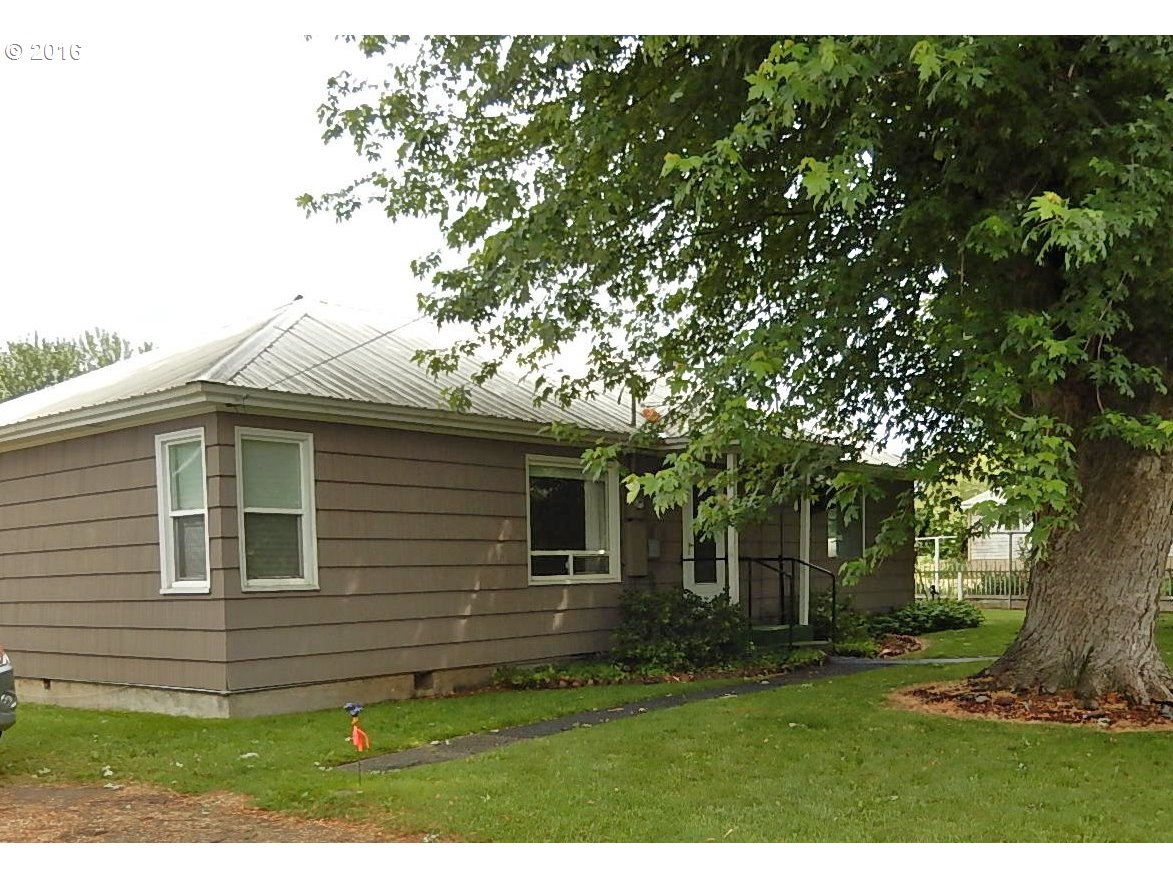 $139,900 - 3Br/1Ba - for Sale in Milton-freewater