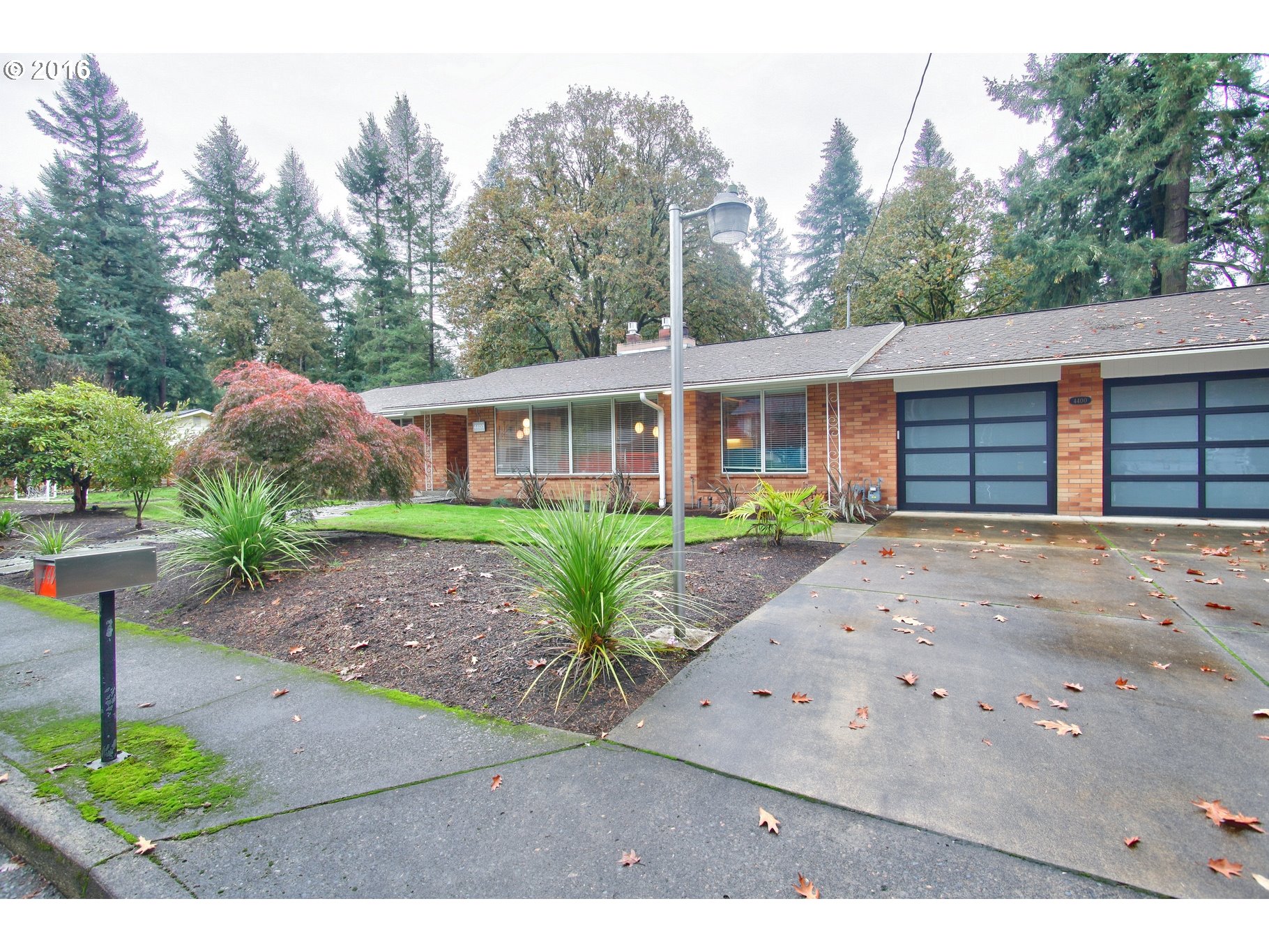 $565,000 - 3Br/2Ba - for Sale in Bryant/lake Haven, Lake Oswego