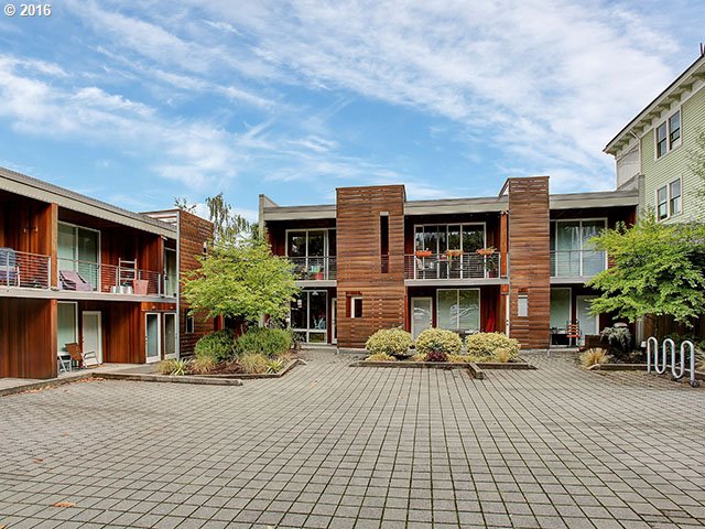 $249,900 - 1Br/1Ba - for Sale in Alphabet District Zinc Condos, Portland