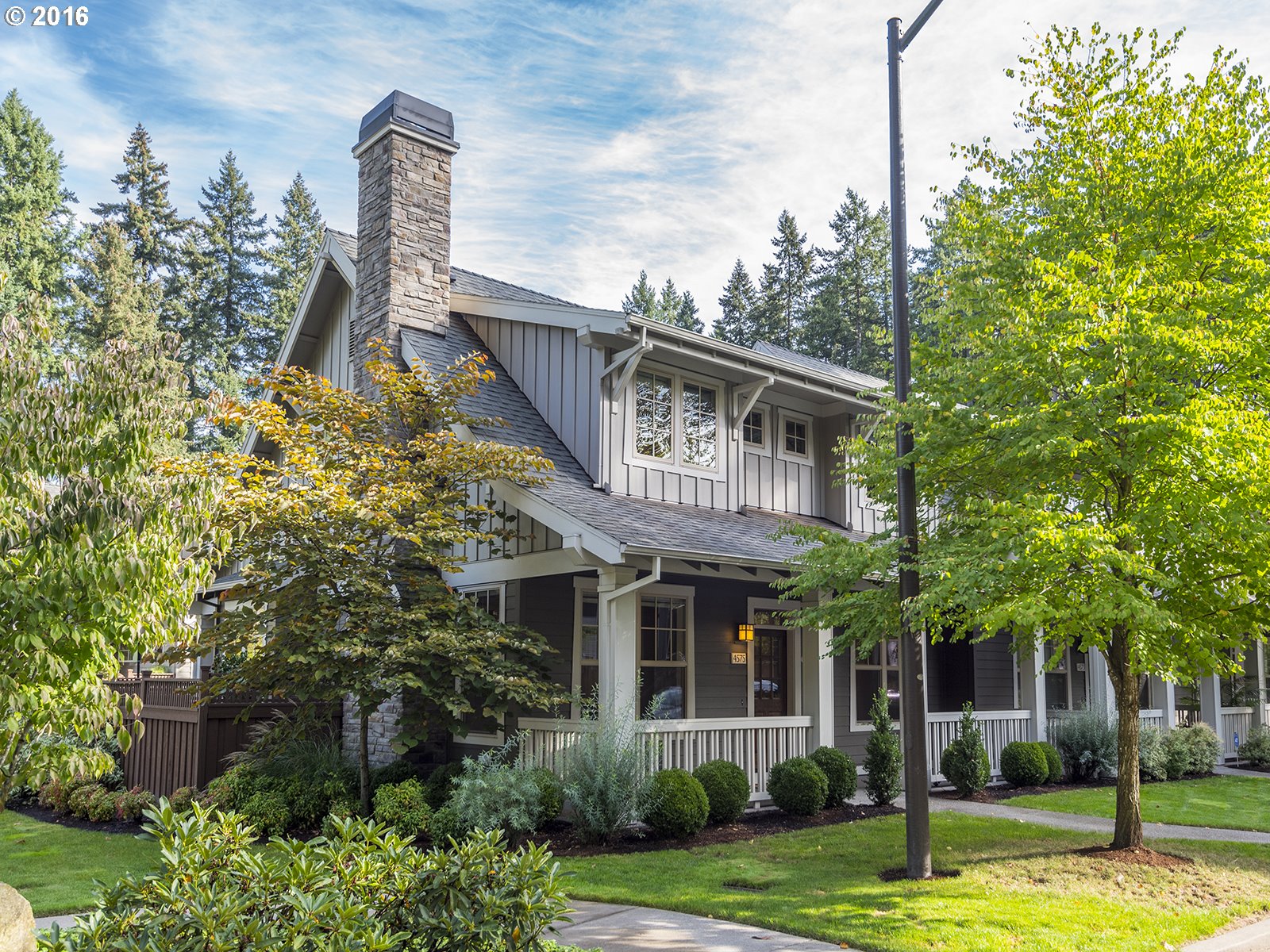 $560,000 - 3Br/3Ba - for Sale in Trillium Woods, Lake Oswego