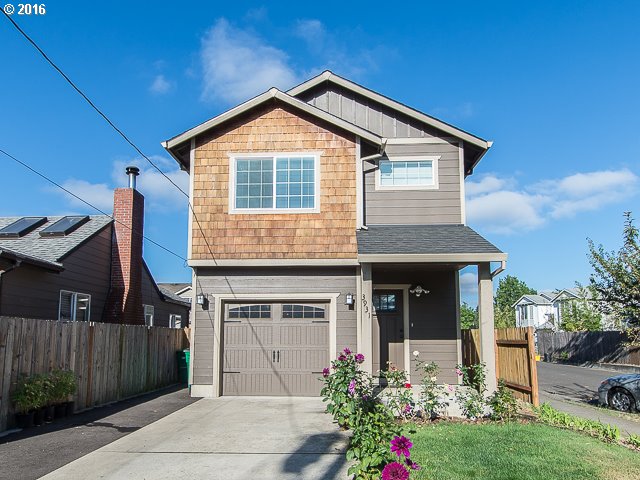 $288,000 - 3Br/3Ba - for Sale in Portland