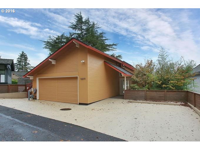 $2,250,000 - 4Br/4Ba - for Sale in Oswego Lake, Lake Oswego