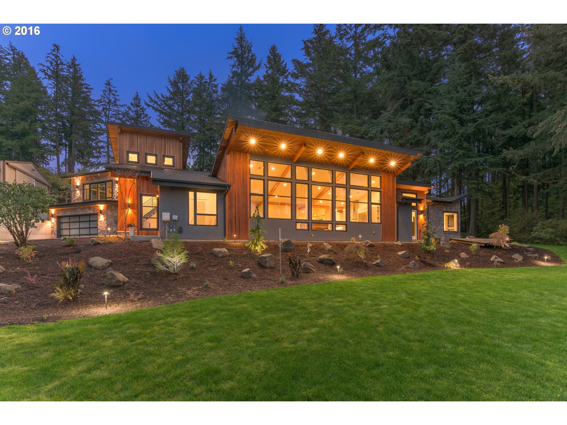 $1,679,000 - 5Br/3Ba - for Sale in West Linn