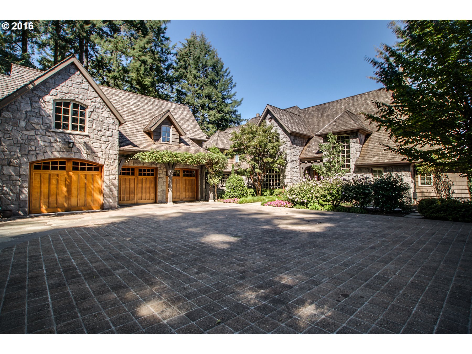 $6,900,000 - 4Br/8Ba - for Sale in Lakefront, Lake Oswego