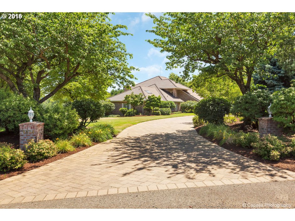 $1,395,000 - 4Br/4Ba - for Sale in Tualatin
