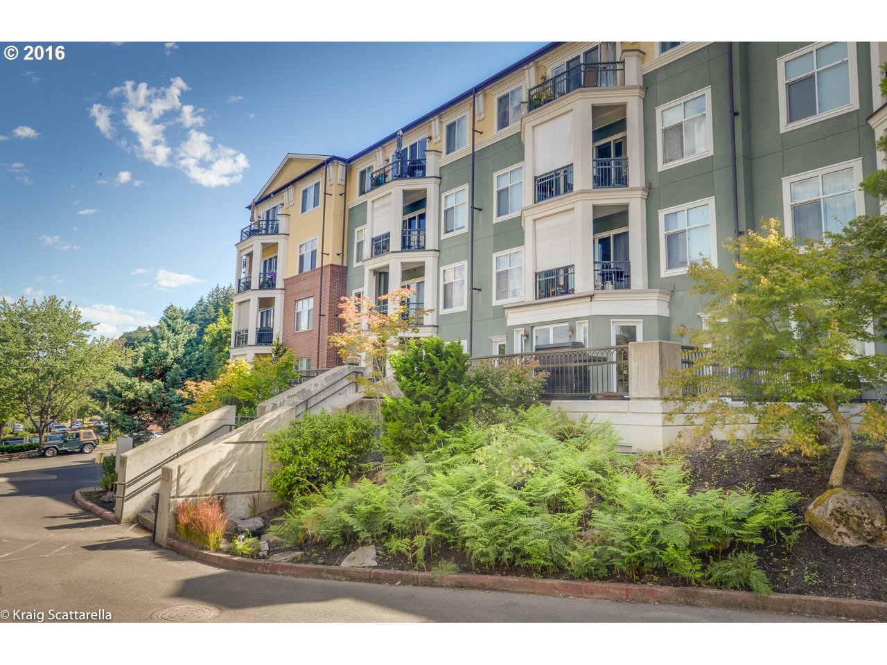 $429,900 - 2Br/2Ba - for Sale in Sellwood, Portland