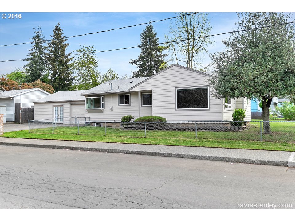 $399,900 - 6Br/3Ba - for Sale in Portland