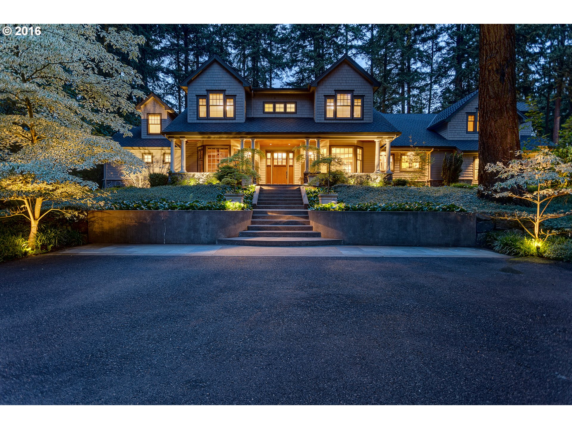 $2,798,000 - 4Br/6Ba - for Sale in Iron Mountain, Lake Oswego