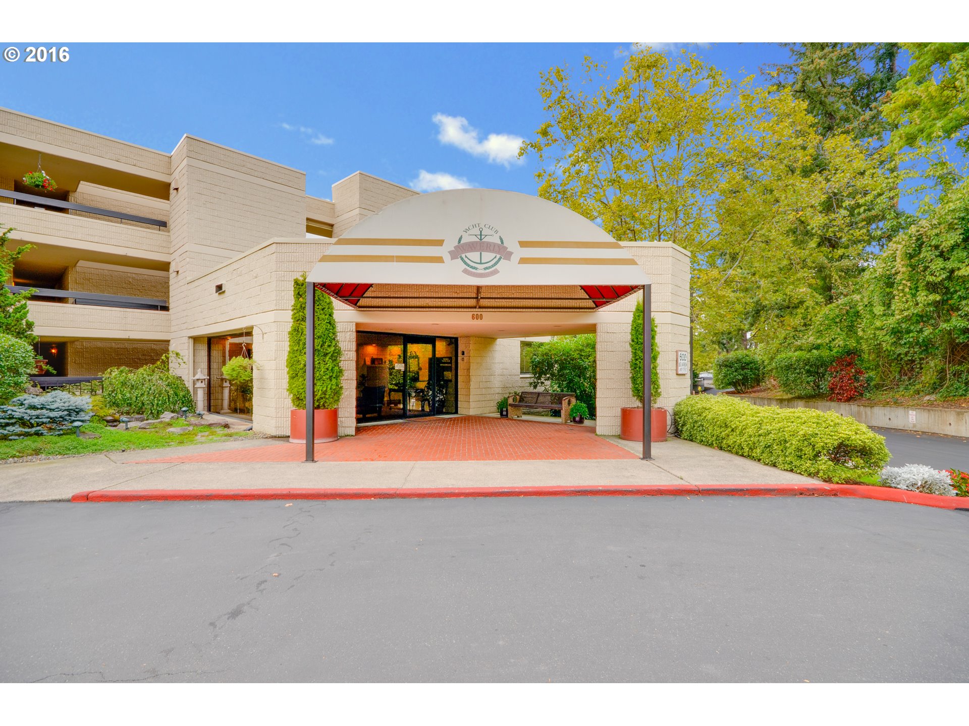 $445,000 - 2Br/2Ba - for Sale in Portland