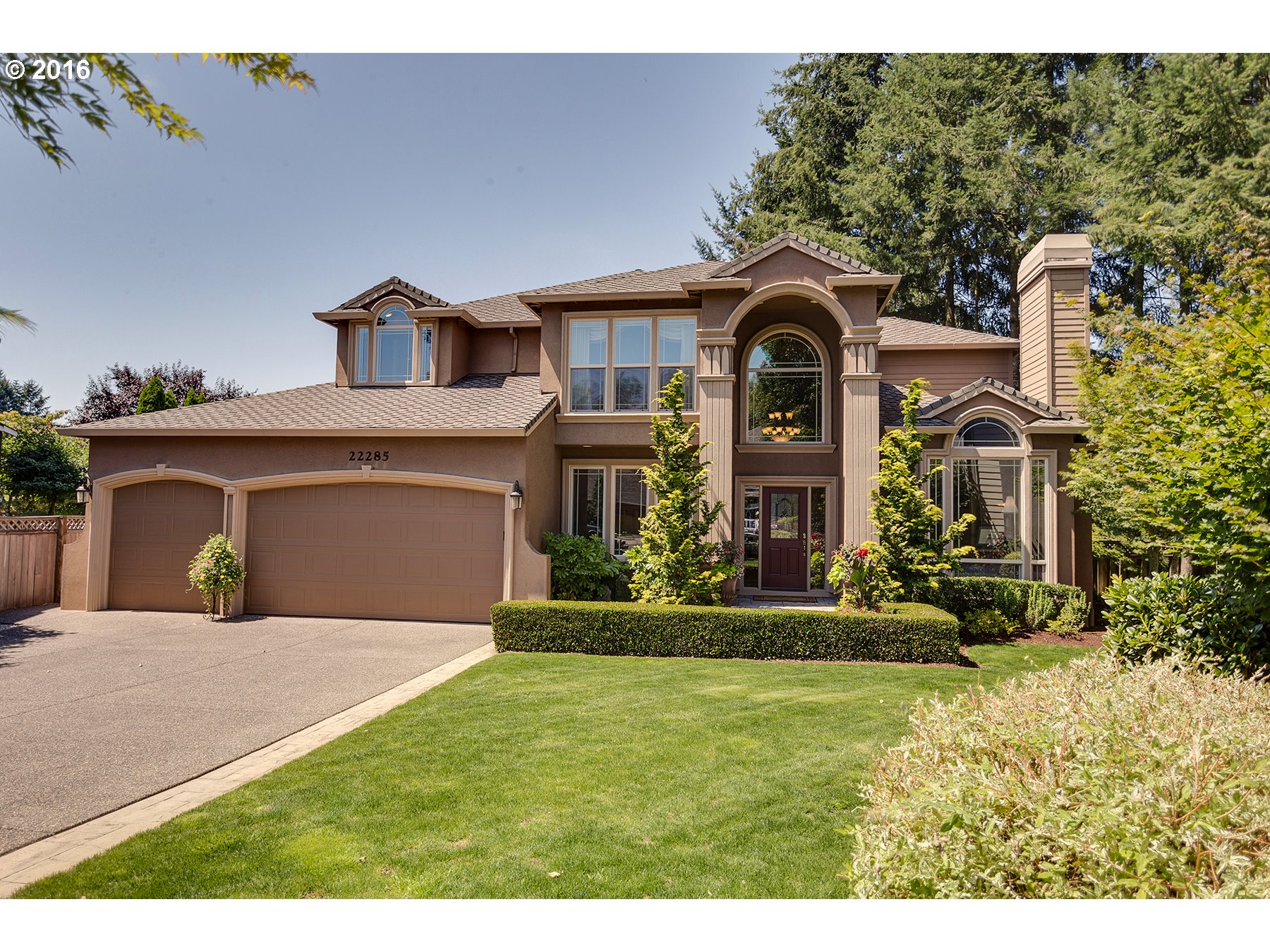 $750,000 - 5Br/3Ba - for Sale in Victoria Woods, Tualatin