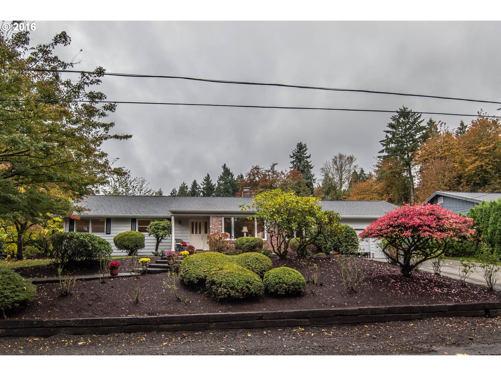 $529,500 - 3Br/2Ba - for Sale in South Oswego, Lake Oswego