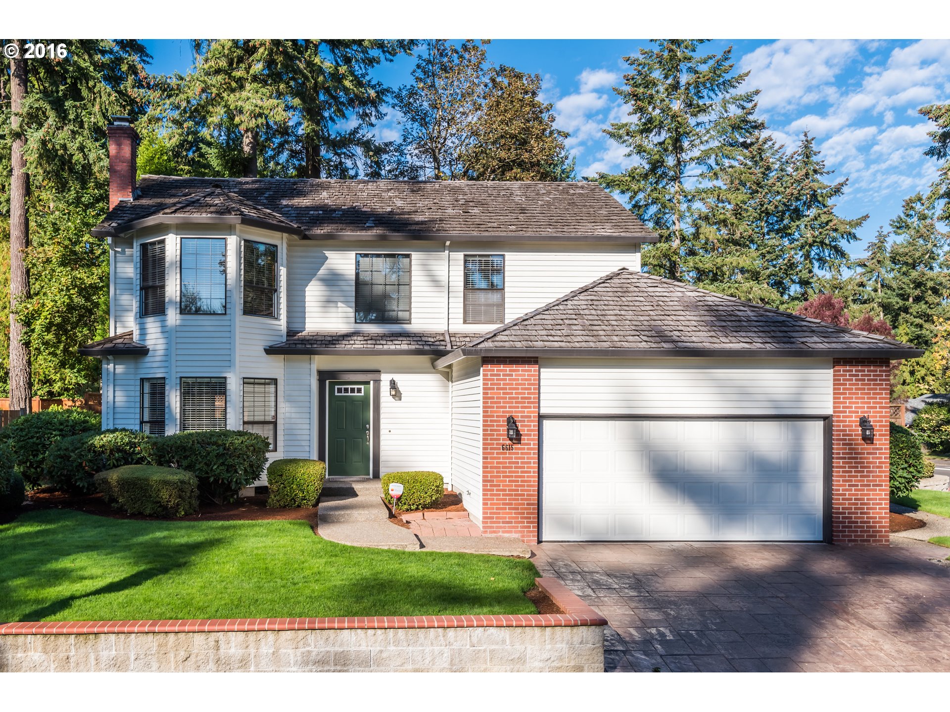 $439,000 - 3Br/3Ba - for Sale in Hyland Hills Area, Beaverton