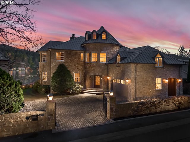 $5,450,000 - 4Br/5Ba - for Sale in Main Lake, Lake Oswego
