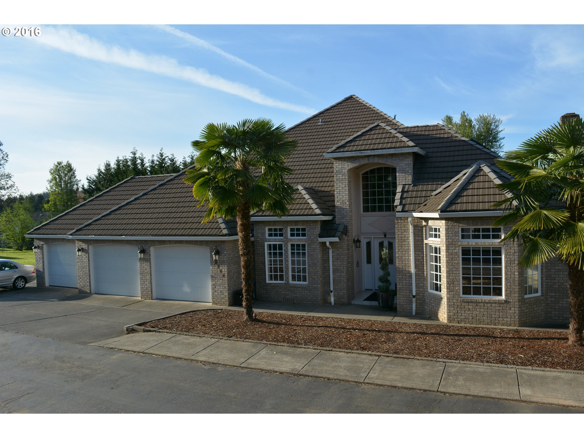 $599,000 - 8Br/5Ba - for Sale in Happy Valley