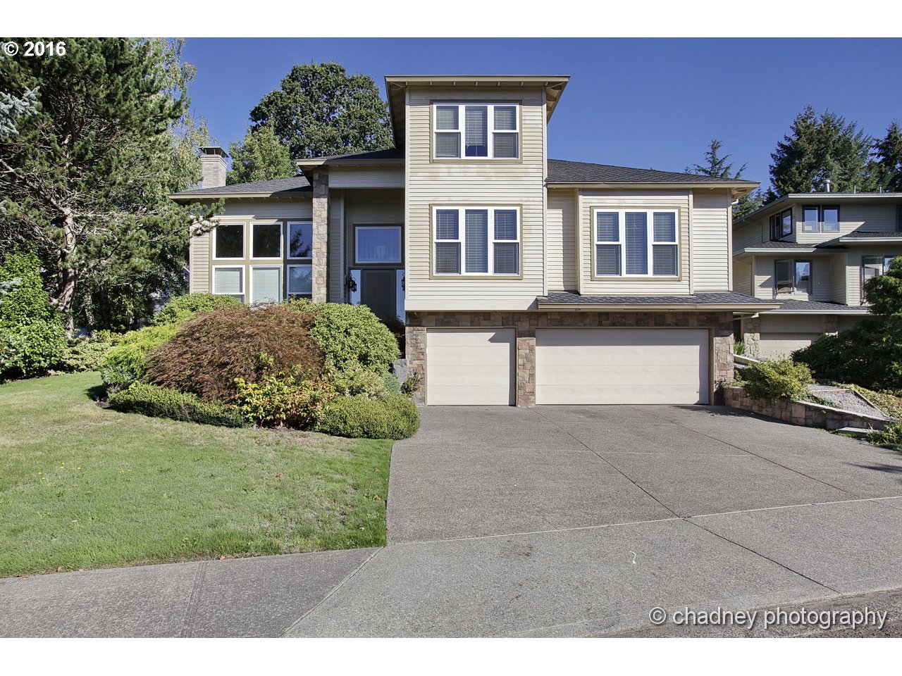 $649,900 - 3Br/3Ba - for Sale in Rivercrest, West Linn
