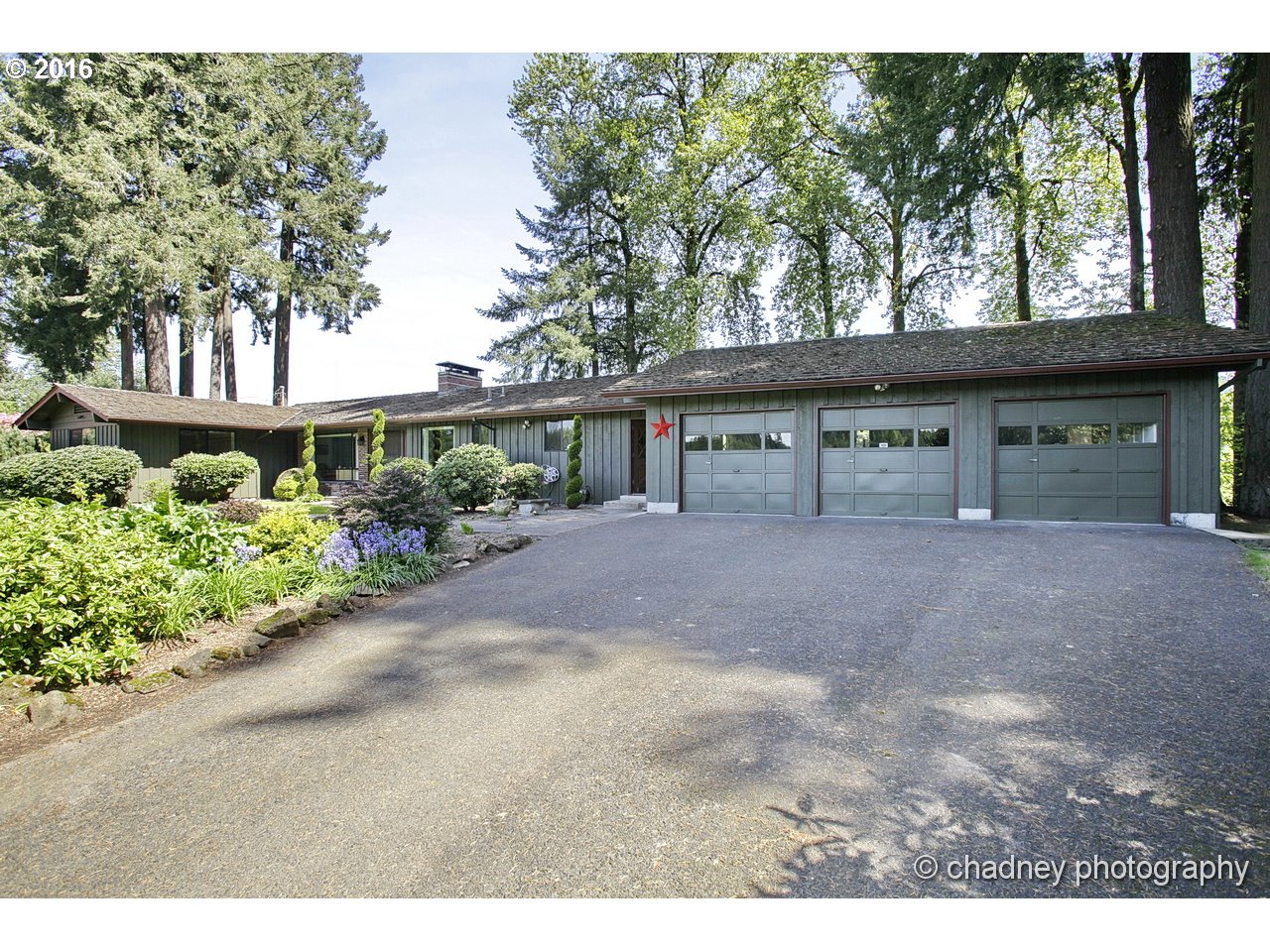 $1,350,000 - 3Br/4Ba - for Sale in West Linn