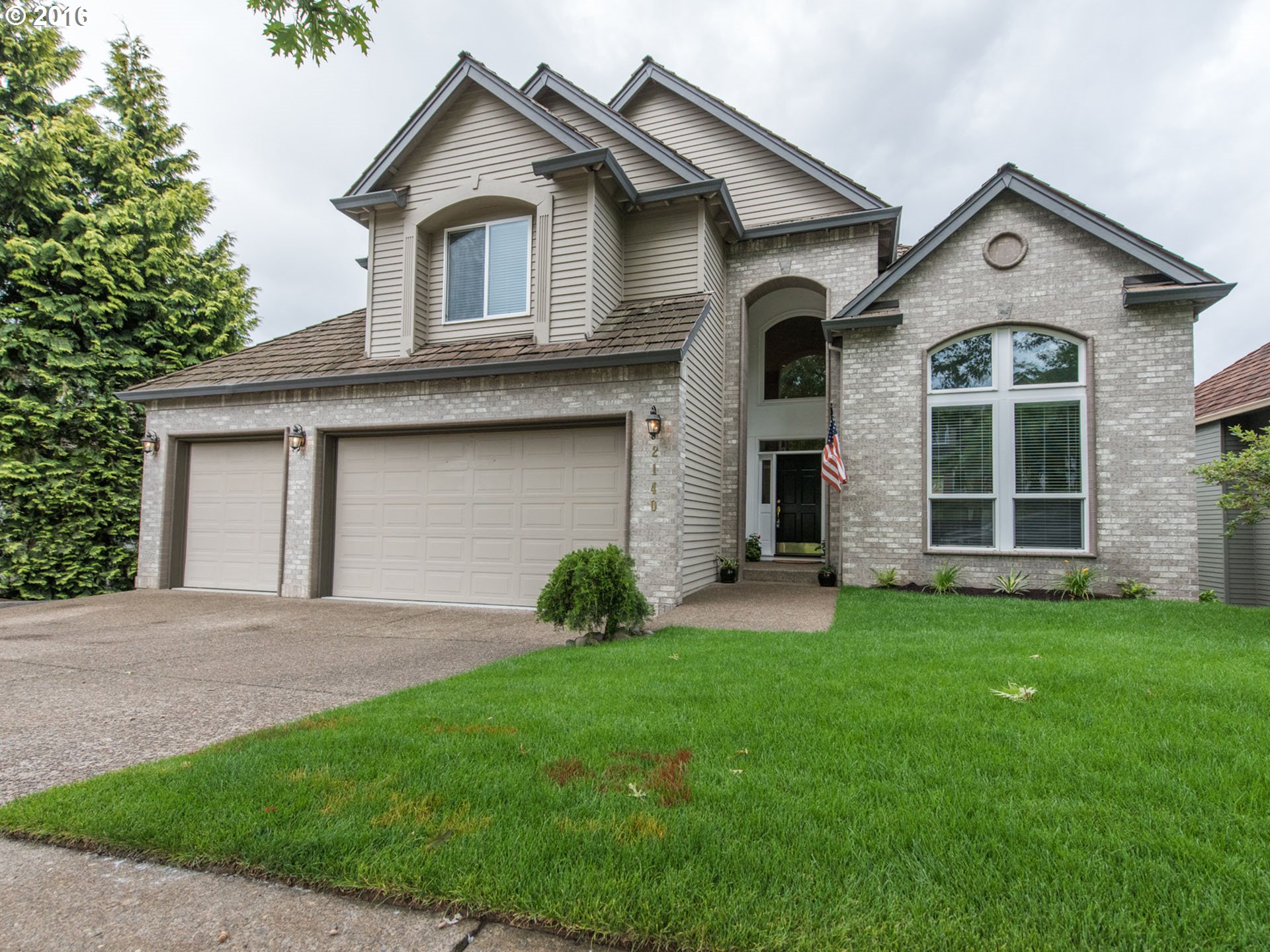 $615,000 - 5Br/4Ba - for Sale in West Linn