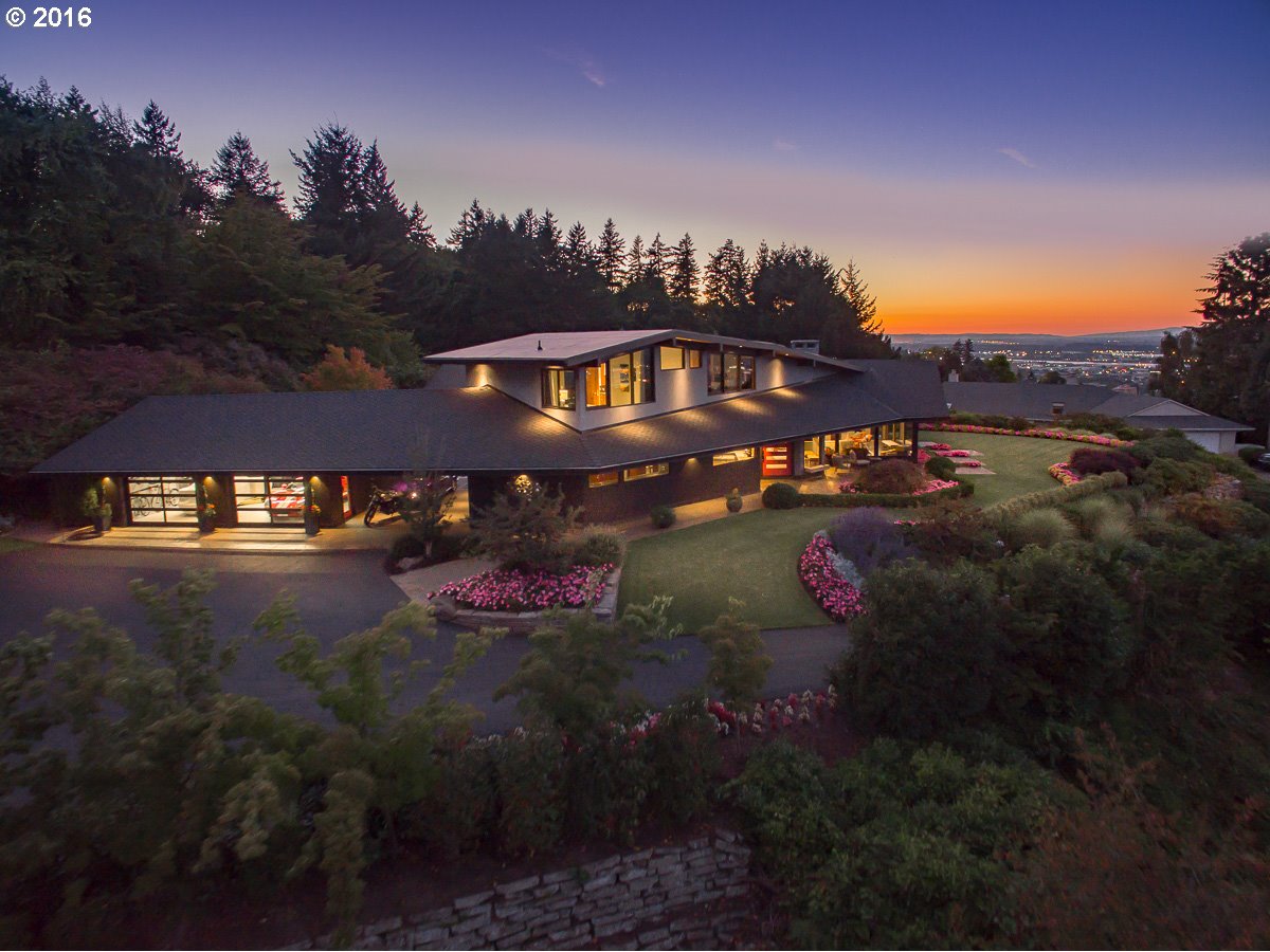 $4,698,000 - 4Br/5Ba - for Sale in Portland Heights, Portland