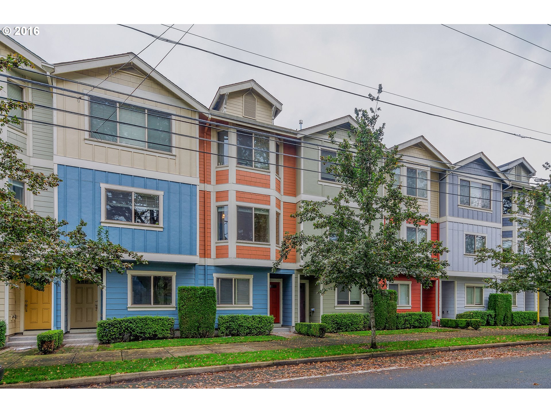 $235,000 - 2Br/3Ba - for Sale in Tigard