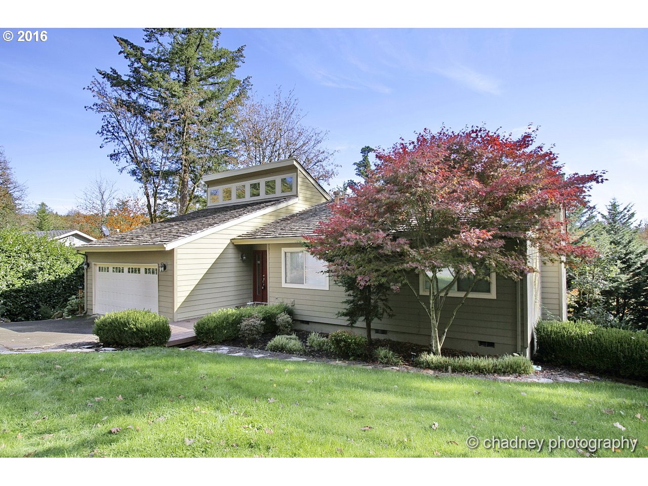 $585,000 - 4Br/3Ba - for Sale in Mountain Park, Lake Oswego