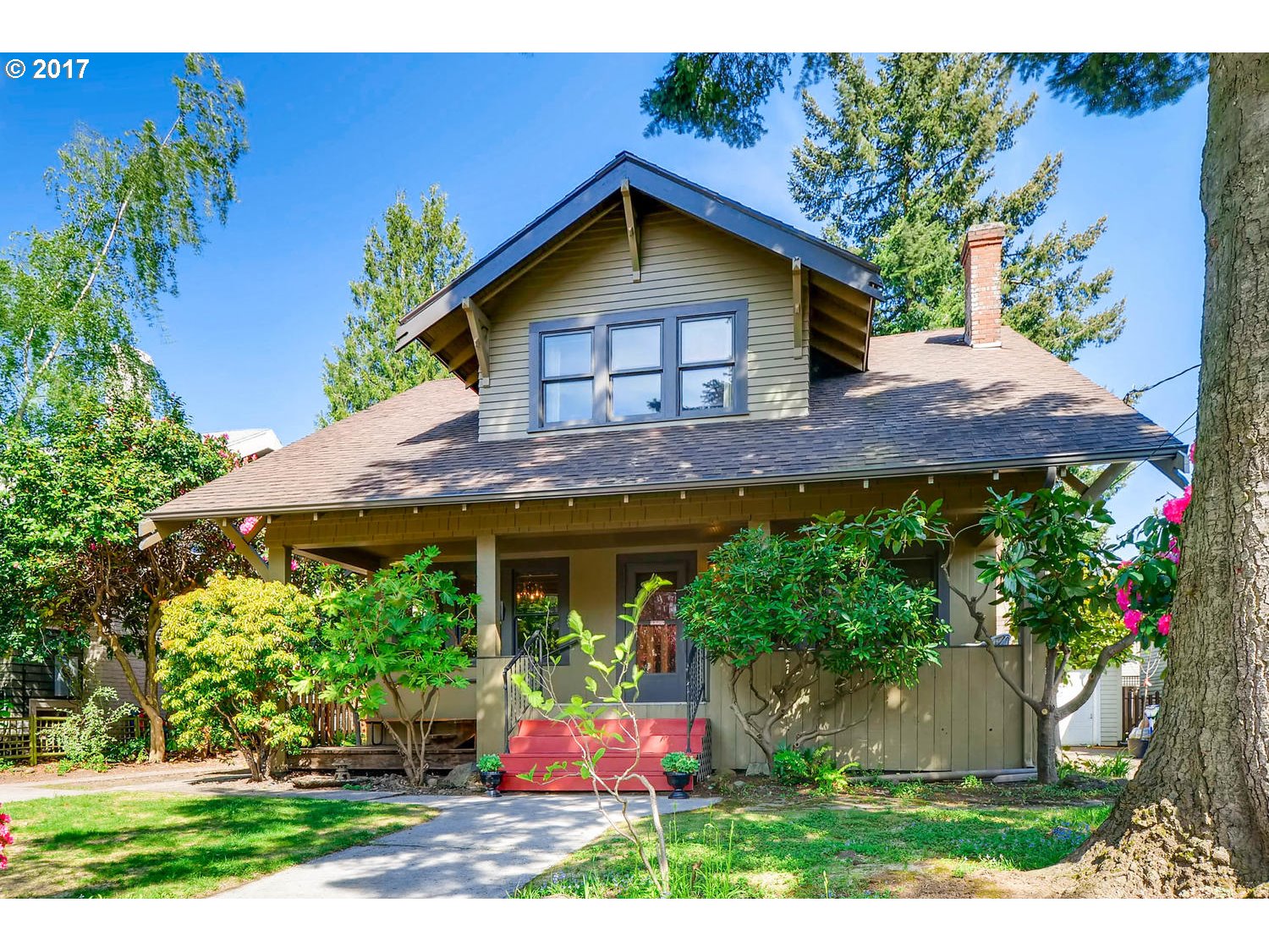 Home • Windermere Community Realty