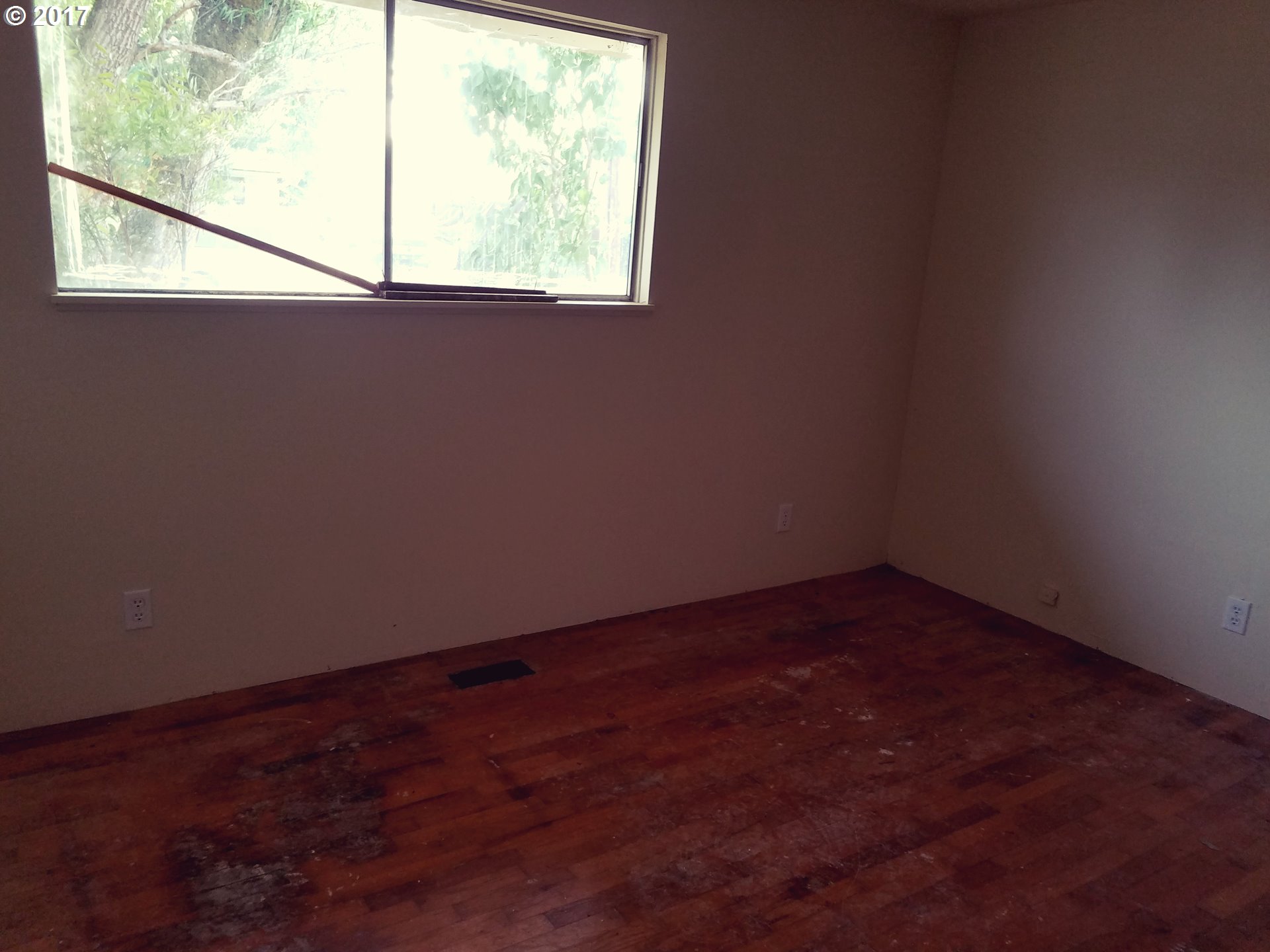 4147 HERMOSA WAY