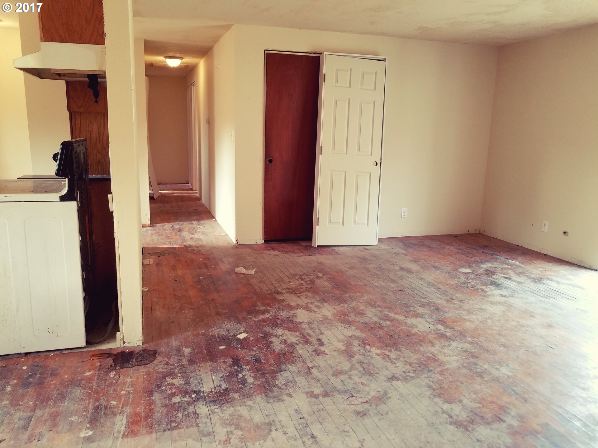 4147 HERMOSA WAY